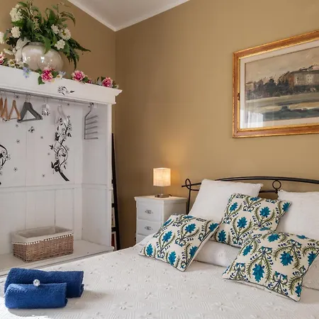 Elegante Lu' Centro Citta A 10 Minuti Dal Mare *