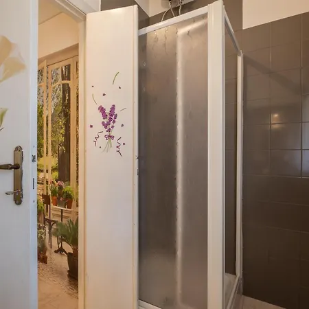 Villa Elegante Lu' Centro A 10 Minuti Dal Mare